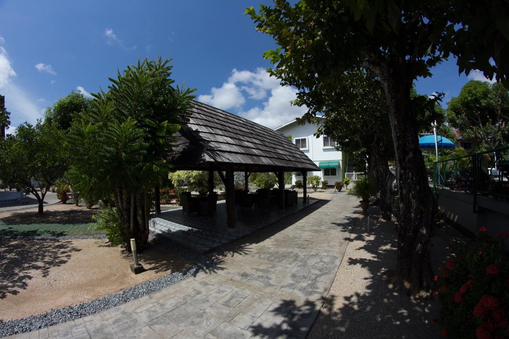 Residence Inn 帕拉马里博 外观 照片